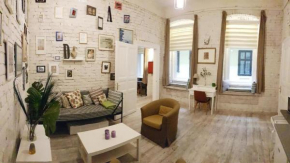 BpR Wolf Apartment with Terrace